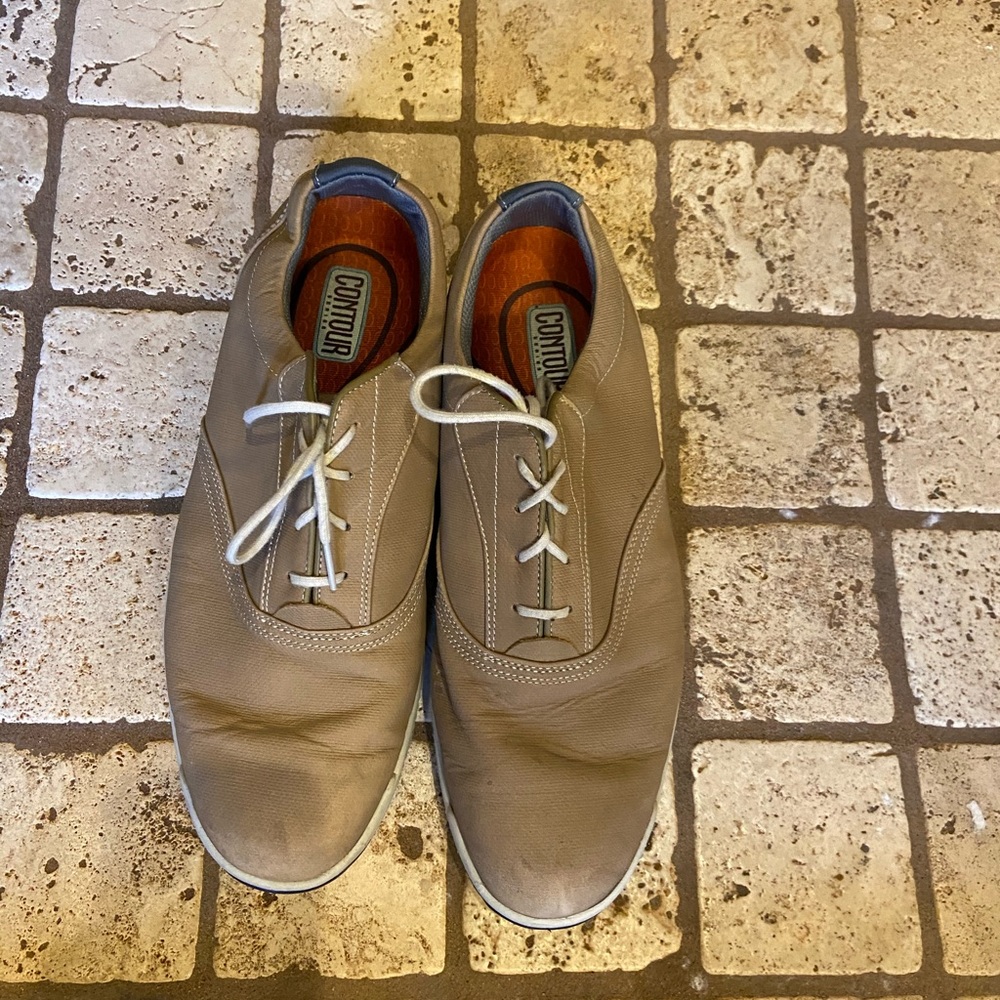 Footjoy tan gold shoes